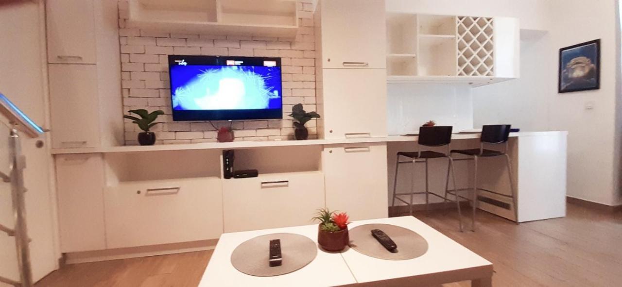 Apartamento Alex 3 Belgrado Exterior foto