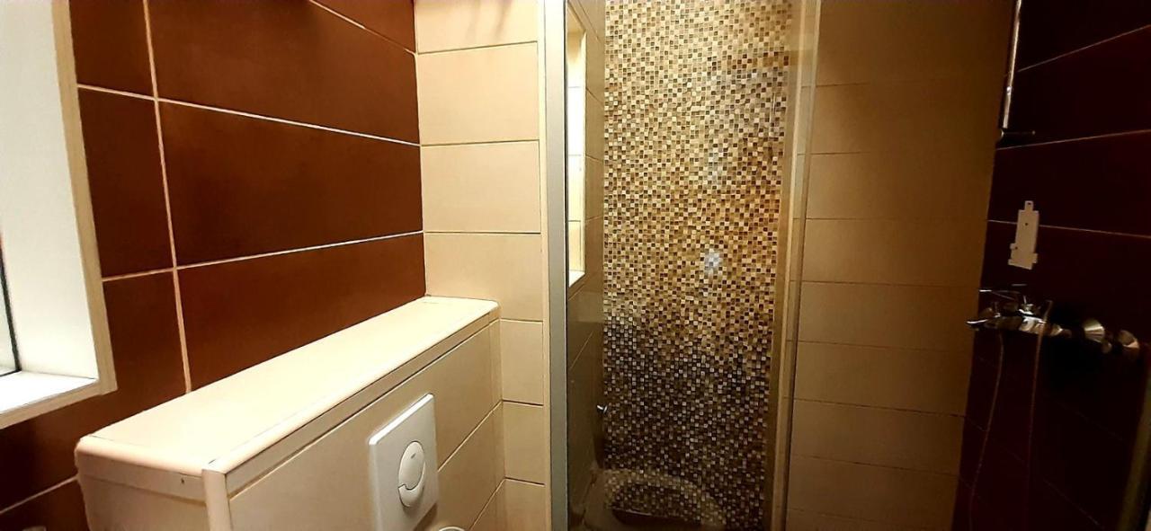 Apartamento Alex 3 Belgrado Exterior foto