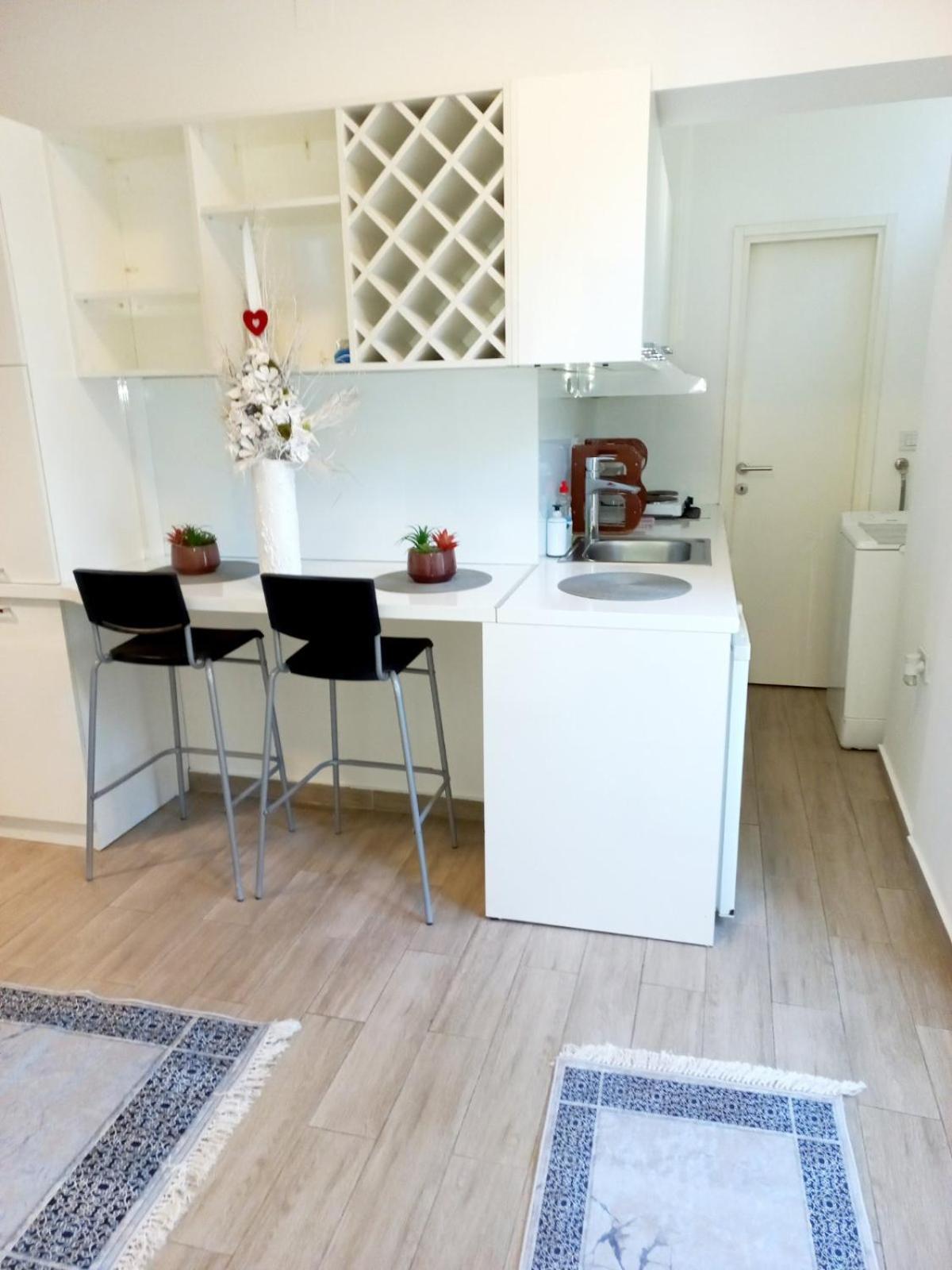 Apartamento Alex 3 Belgrado Exterior foto